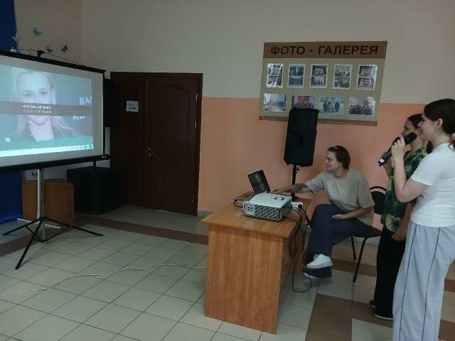 �������-�����